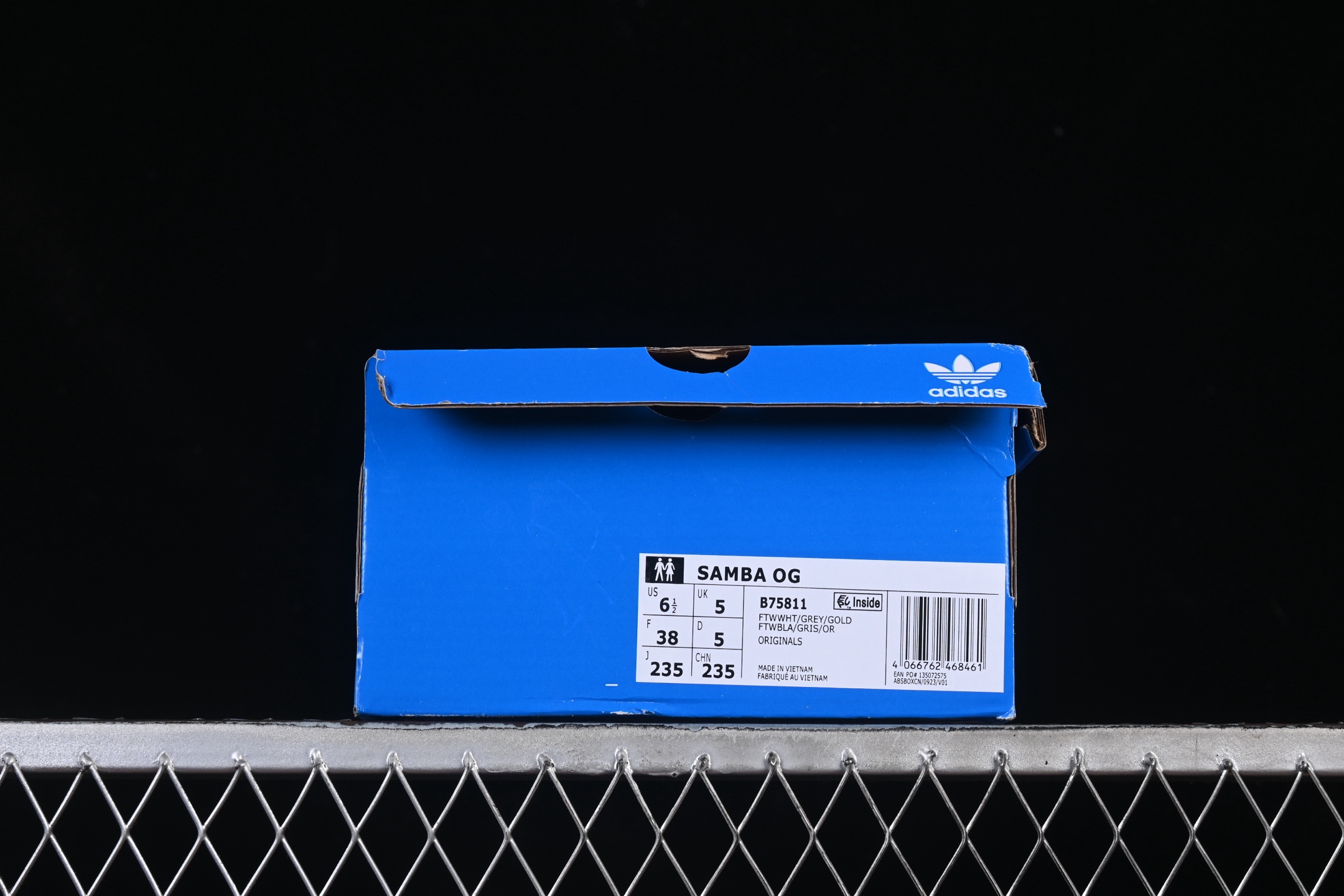 Adidas Samba OG B75811 阿迪三叶草休闲板鞋尺码：36 36.5 37 38 38.