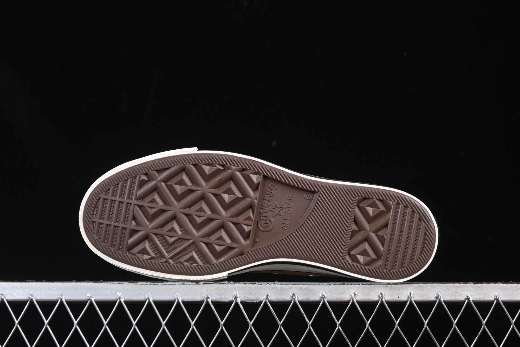 💰140纯原 加绒 Converse 1970s 匡威卡其配色高帮休闲板鞋 168504C
尺码：35 36 36.5 37 37.5 38 39 39.5 40 41 41.5 42 42.5 43 44 M.C3