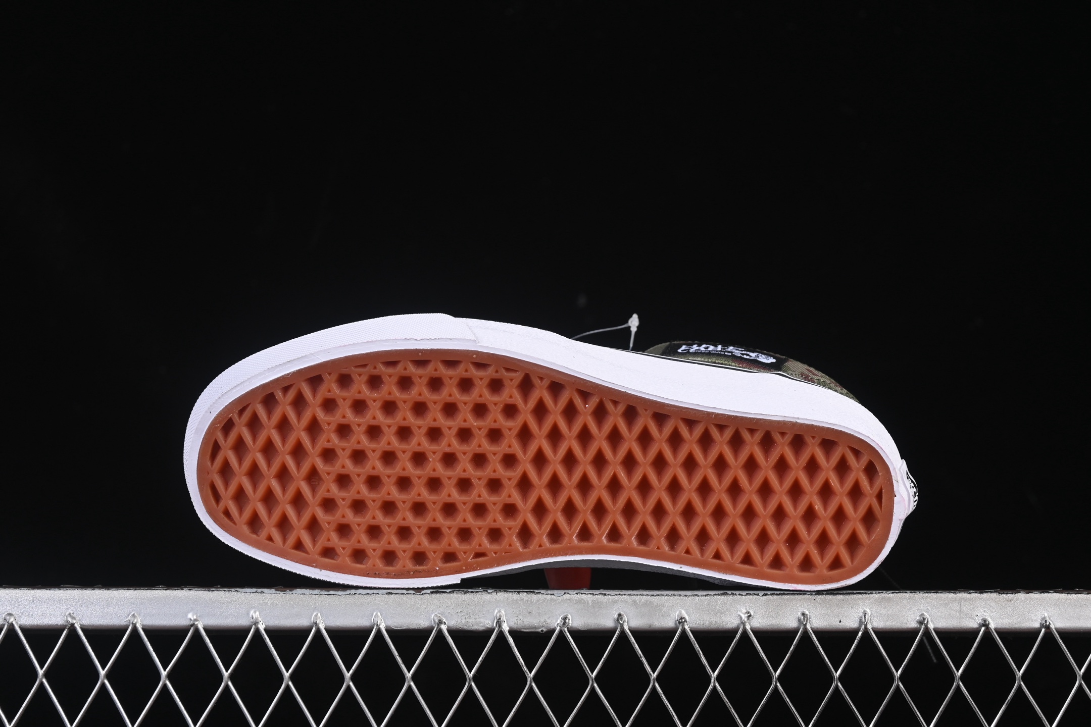 💰220纯原
Vans Half Cab 33 范斯官方 复古休闲简约百搭滑板鞋 VN000DZ3BLK
#工艺：硫化1:1（重量1:1、真标、原钢印、材质标、鞋型标、合格证）
尺码：35 36 36.5 37 38 38.5 39 40 40.5 41 42 42.5 43 44 M.C3