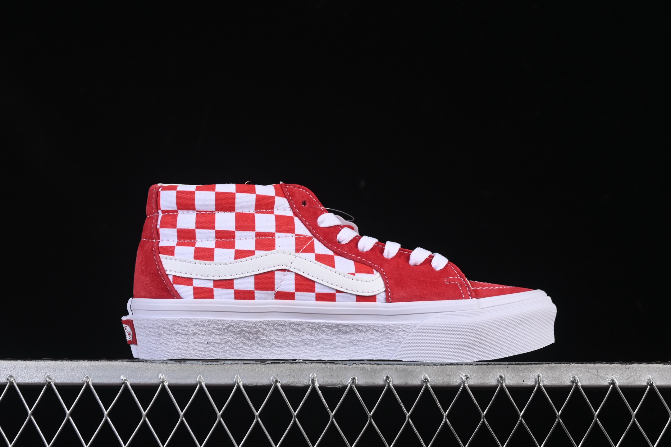 💰150纯原
 Vans Sk8-Mid 万斯中邦休闲滑板鞋 VN0A5JMFBRC
#工艺：硫化1:1（重量1:1、真标、原钢印、材质标、鞋型标、合格证）
尺码：35 36 36.5 37 38 38.5 39 40 40.5 41 42 42.5 43 44 M.C3