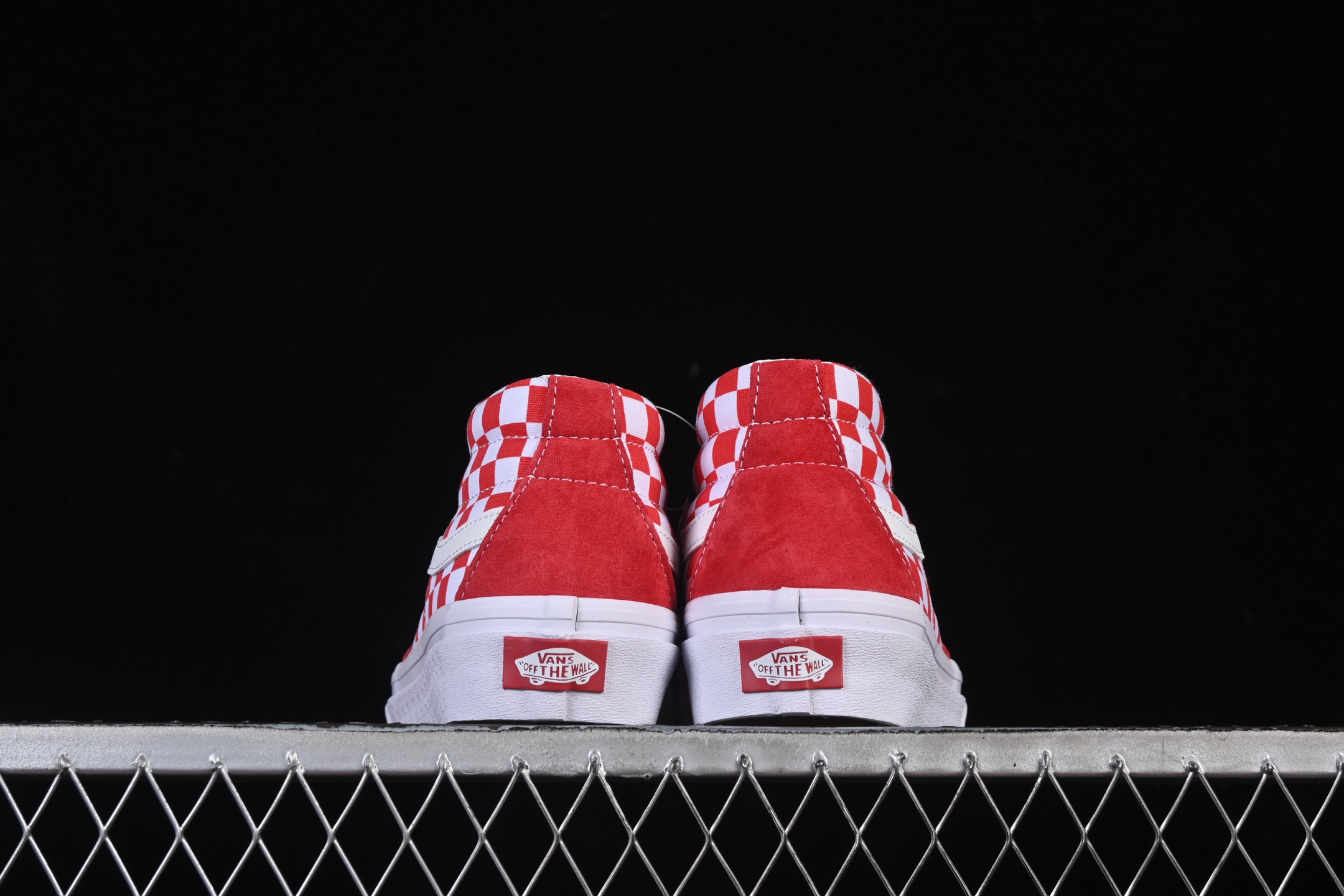 💰150纯原
 Vans Sk8-Mid 万斯中邦休闲滑板鞋 VN0A5JMFBRC
#工艺：硫化1:1（重量1:1、真标、原钢印、材质标、鞋型标、合格证）
尺码：35 36 36.5 37 38 38.5 39 40 40.5 41 42 42.5 43 44 M.C3