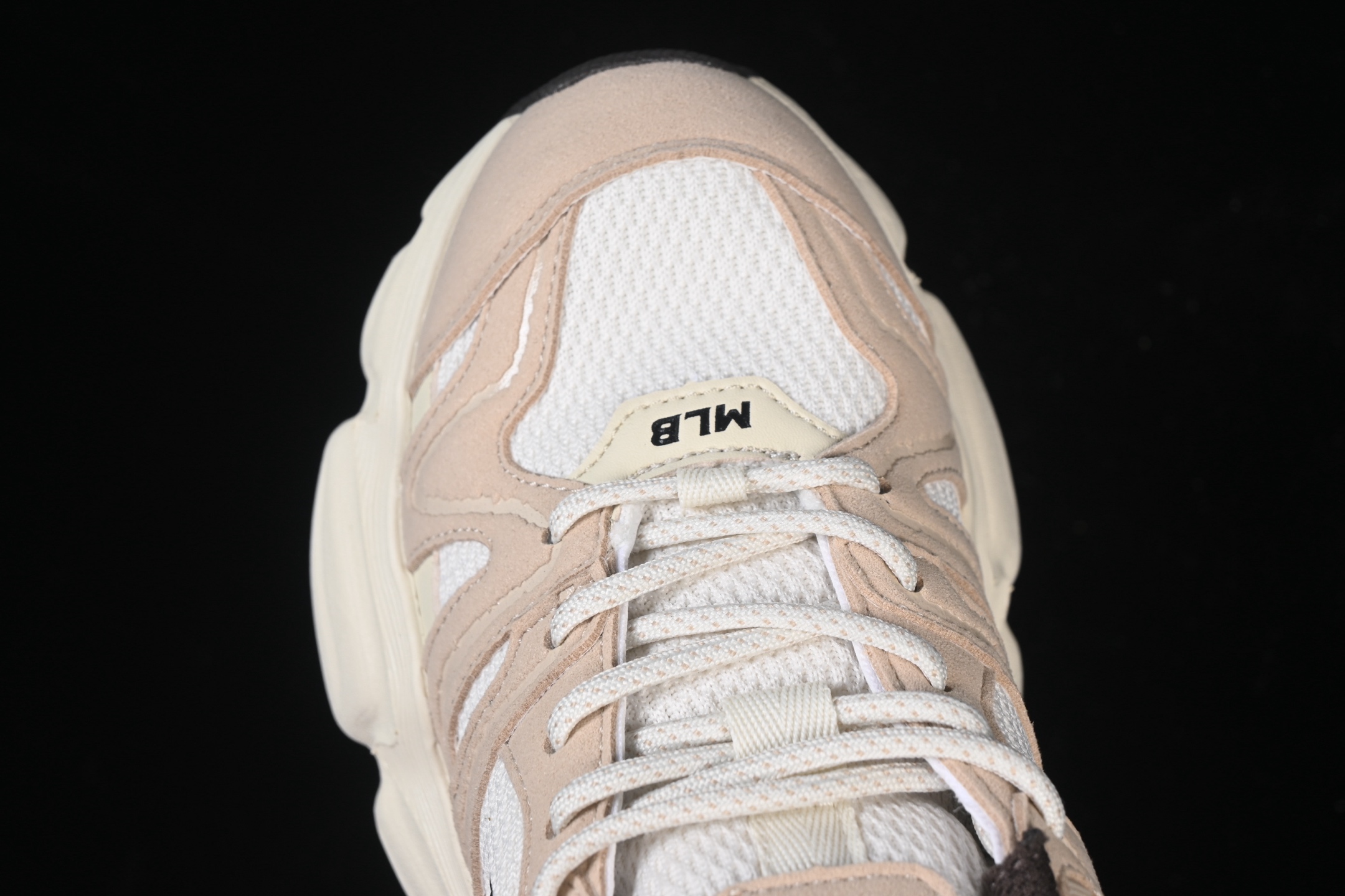 💰240纯原
NY MLB Champ Chunky SD 纽约洋基队 增高厚底休闲板鞋 3ASHCC15N50BRS
尺码：35 36 36.5 37.5 38 38.5 39 40 40.5 41 42 42.5 43 44 44.5 45 FYC3