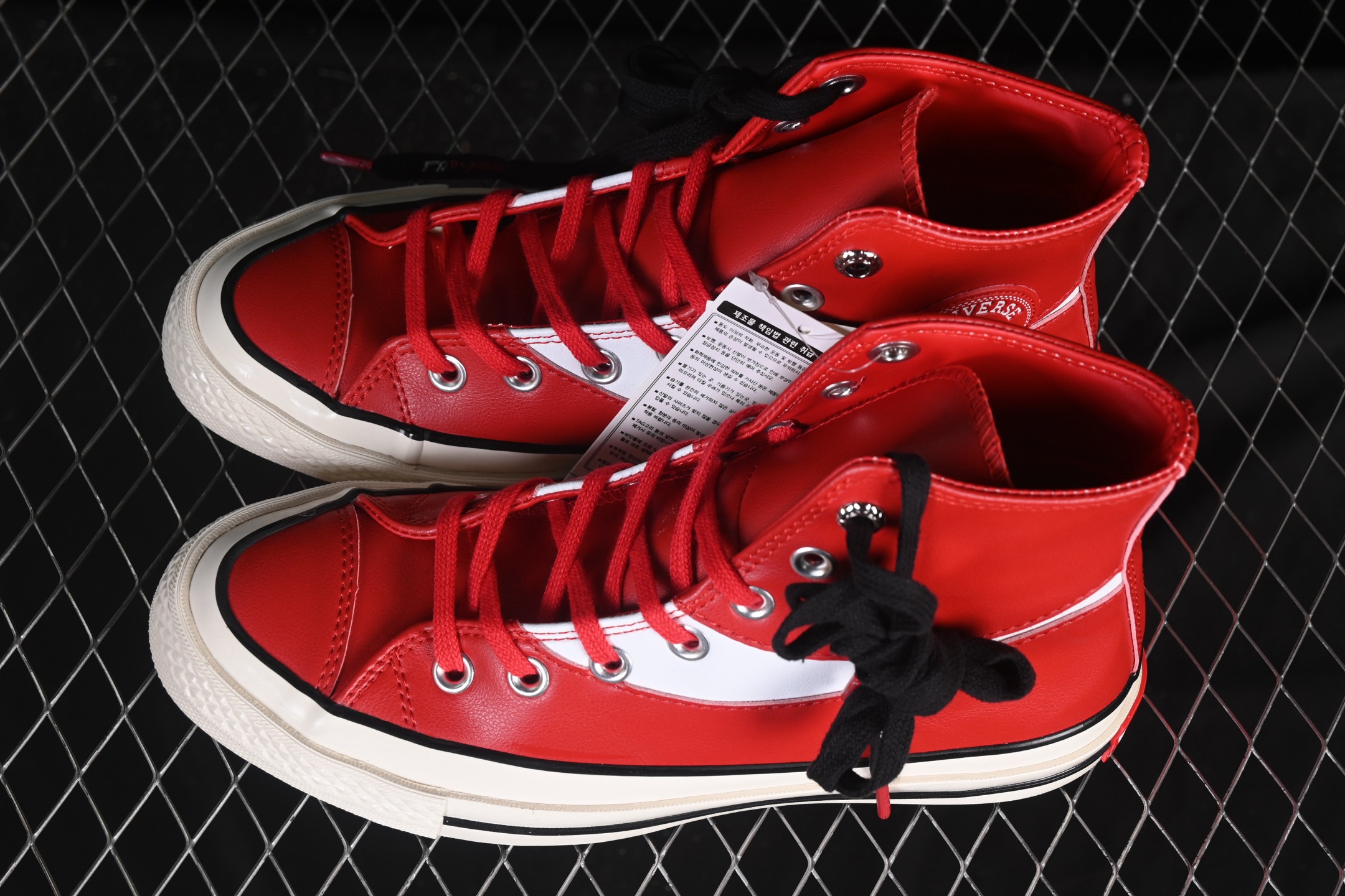 💰140纯原
 Coca-Cola x Converse Chuck 70 可口可乐 复古个性 高帮休闲板鞋 A17888C
尺码：35 36 36.5 37 37.5 38 39 39.5 40 41 41.5 42 42.5 43 44 M.C3