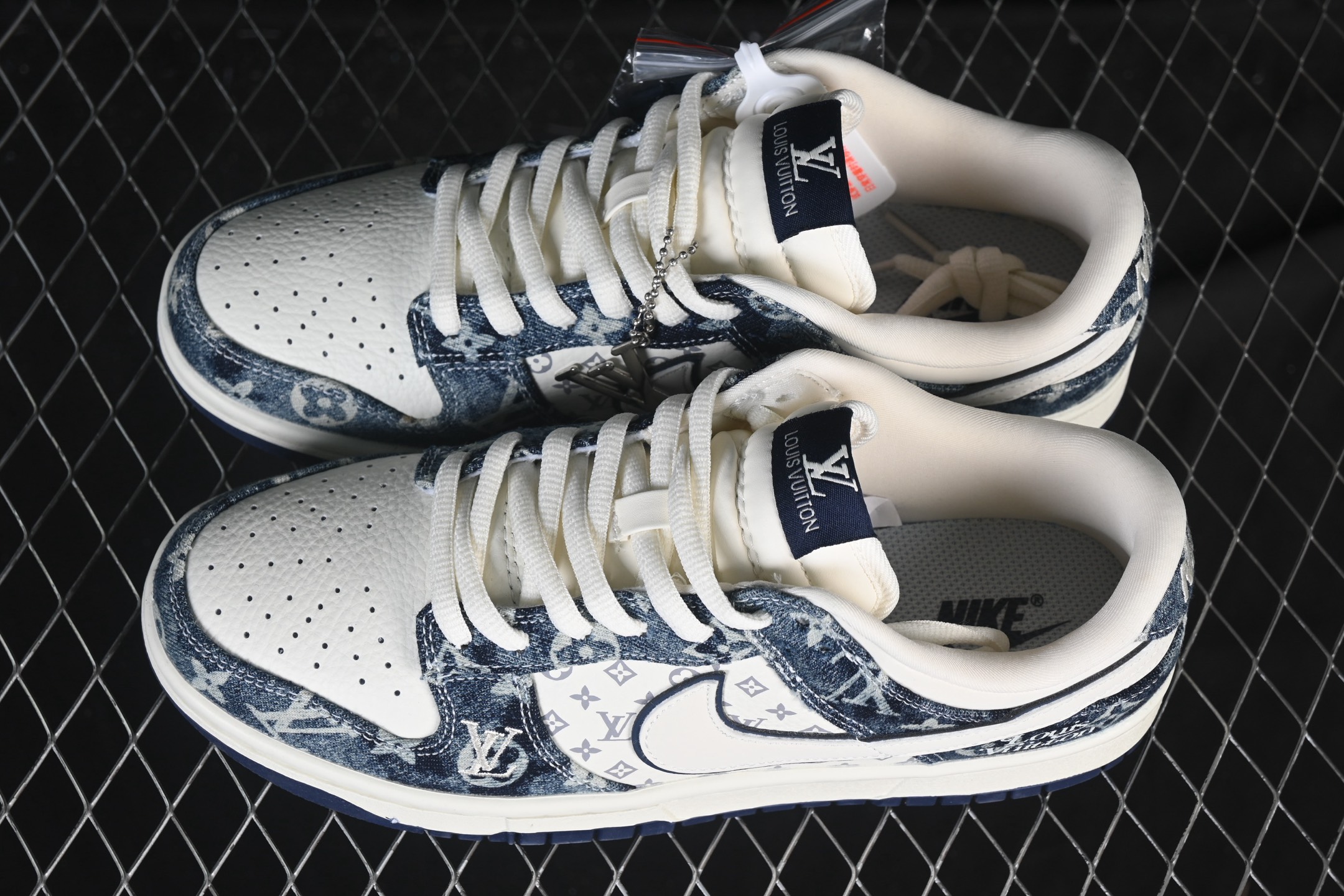 Nike SB Dunk Low LV联名 白蓝牛仔 高端定制 低帮休闲板鞋 YF9511-902#定制