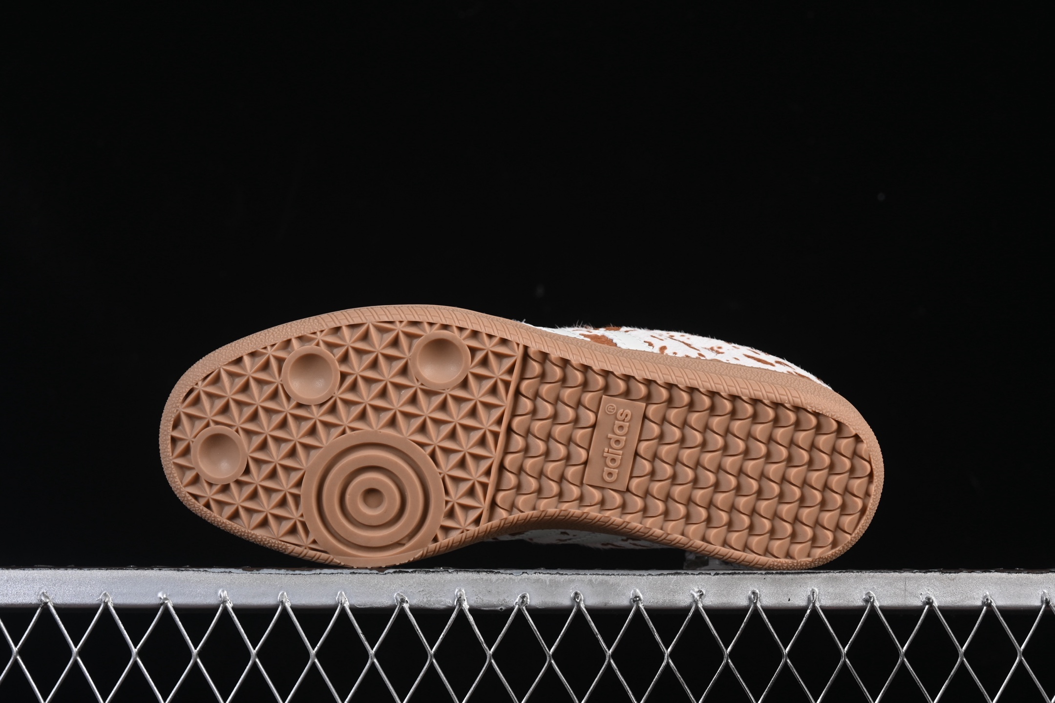 Adidas Samba LT JS3931 阿迪三叶草休闲板鞋尺码：35 36 36.5 37 38 