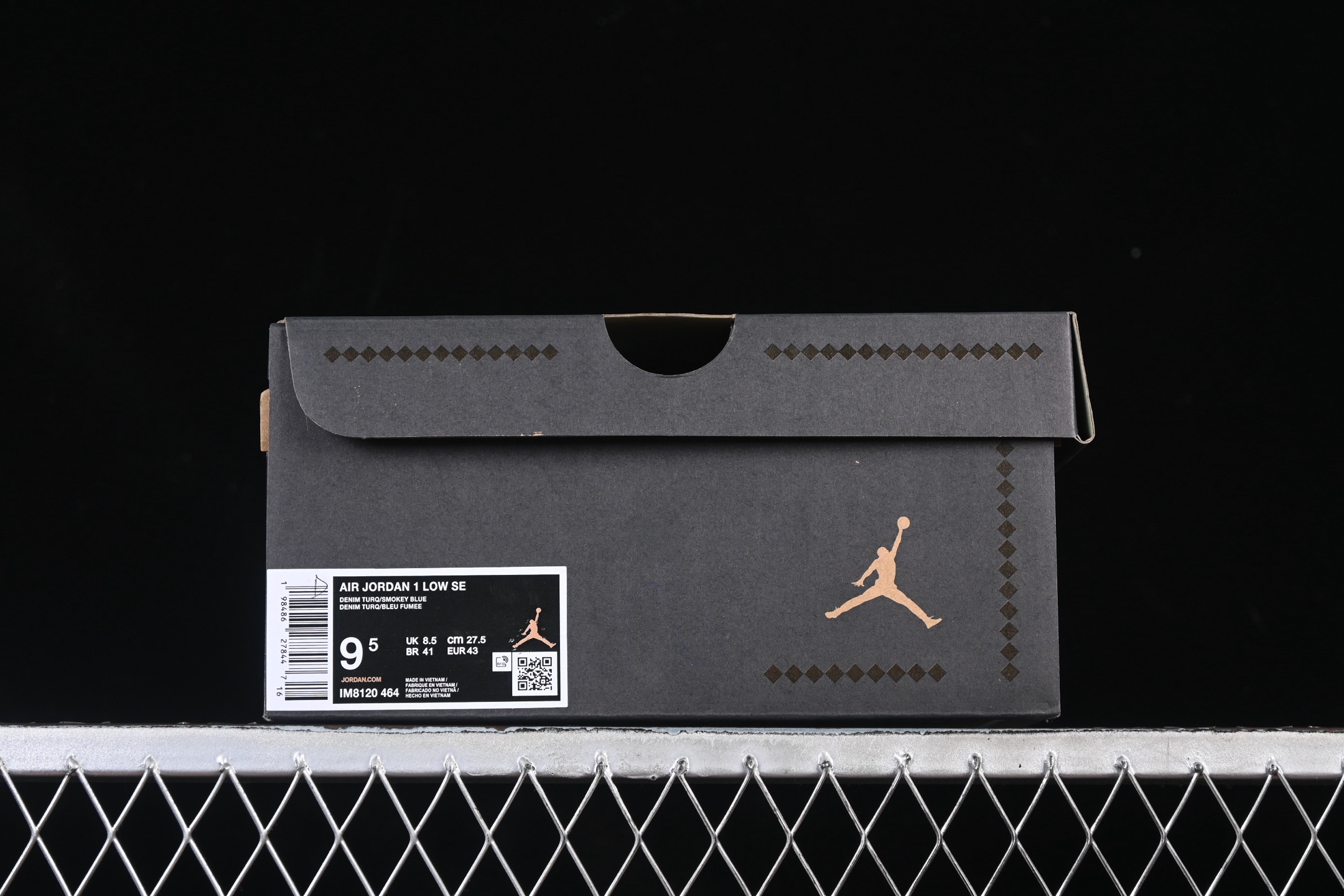 💰200公司级💰240纯原
 Air Jordan 1 Low AJ1 乔1亡灵节 低帮休闲板鞋 IM8120-464
尺码：36 36.5 37.5 38 38.5 39 40 40.5 41 42 42.5 43 44 44.5 45 46 99C3