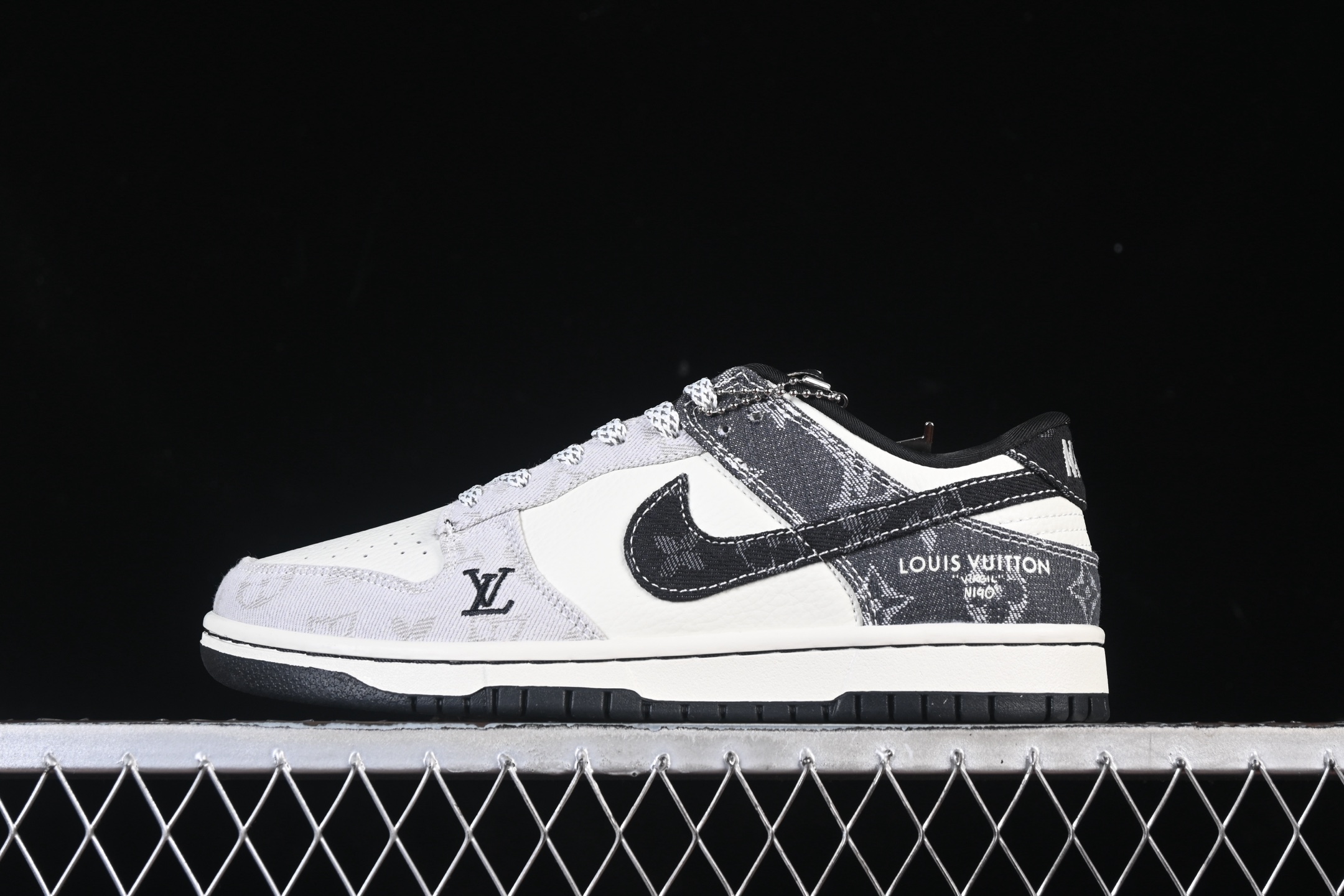Nike SB Dunk Low LV联名 拼接牛仔 高端定制 低帮休闲板鞋 SC0601-471#定制