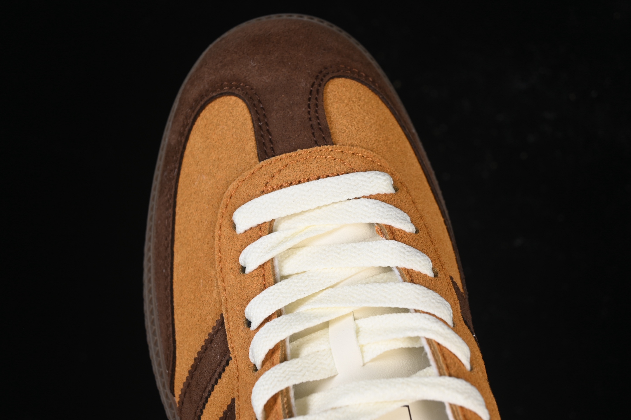 Adidas Samba JI3288 阿迪三叶草休闲板鞋尺码：36 36.5 37 38 38.5 3