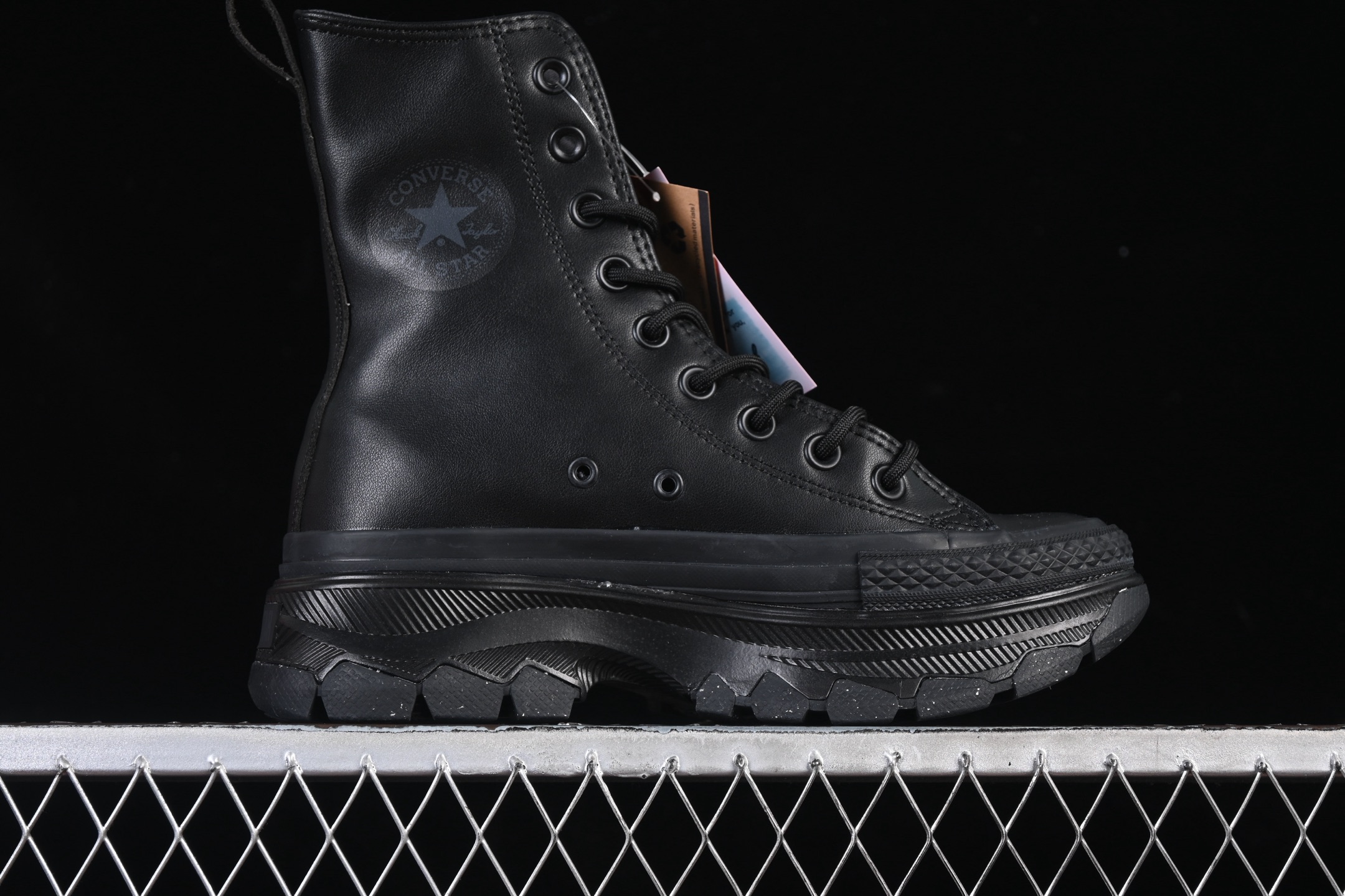 💰160纯原
 Converse All Star Trekwave SL Shin-Hi 秋冬皮面高帮马丁休闲生活鞋 1SD544
尺码：35 36 36.5 37 37.5 38 39 39.5 40 41 41.5 42 42.5 43 44 M.C3