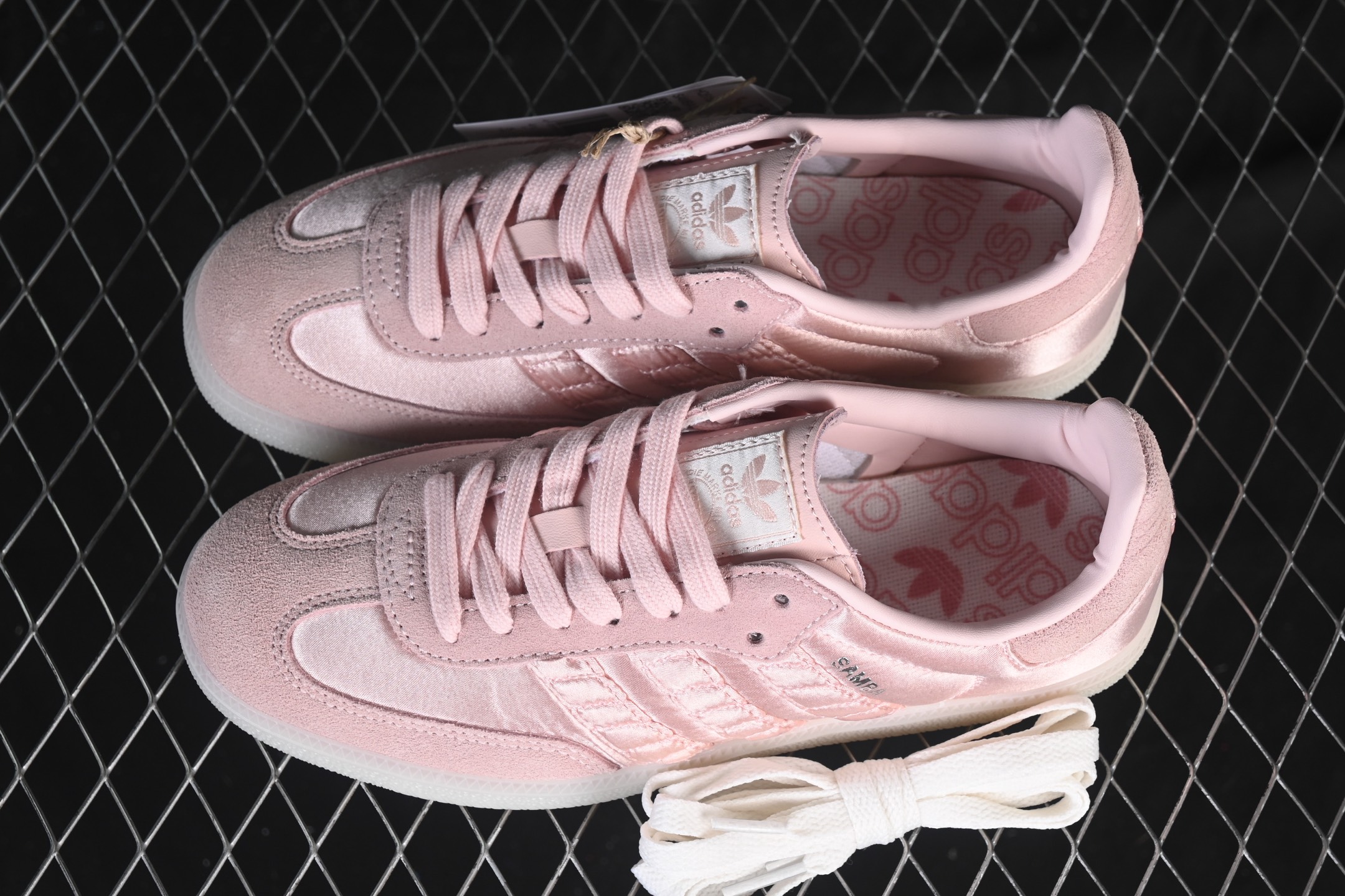 Adidas Samba HQ5158 阿迪三叶草休闲板鞋尺码：35 36 36.5 37 38 38.