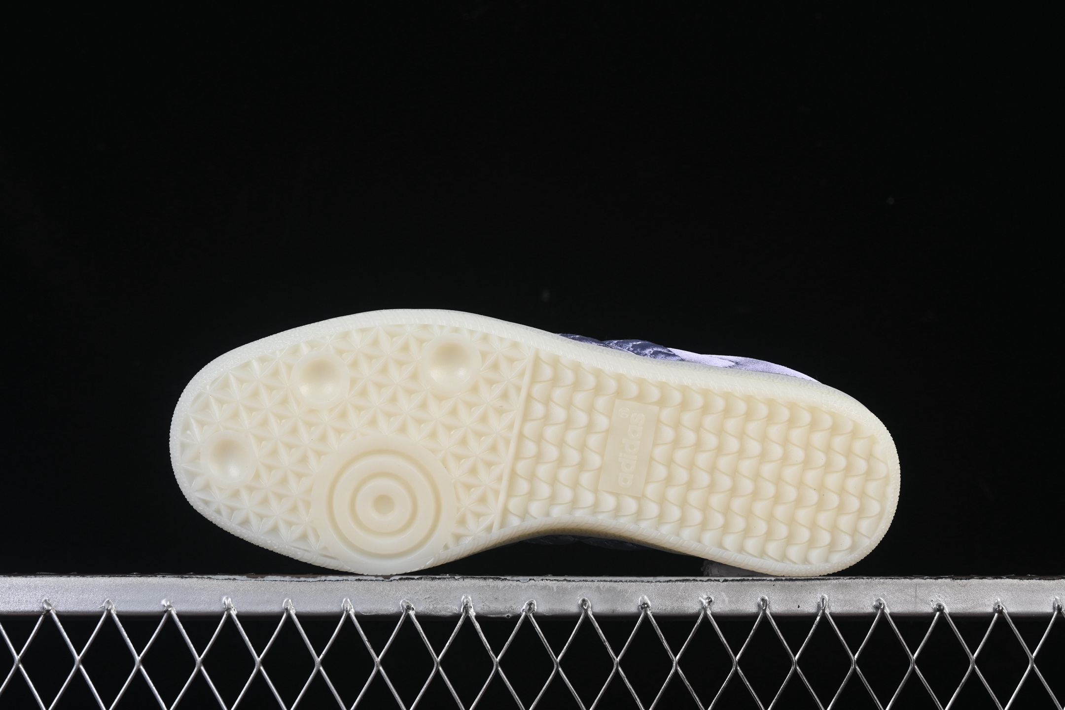 Adidas Samba HQ5159 阿迪三叶草休闲板鞋尺码：35 36 36.5 37 38 38.