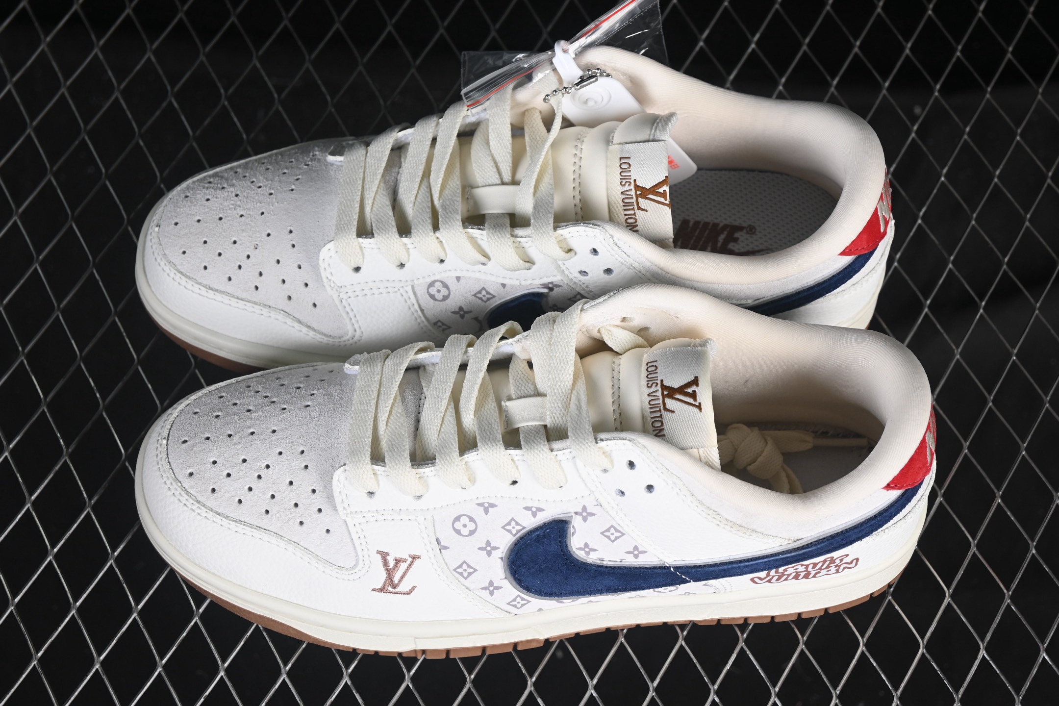 Nike SB Dunk Low LV联名 白棕 高端定制 低帮休闲板鞋 YF9511-907#定制鞋盒