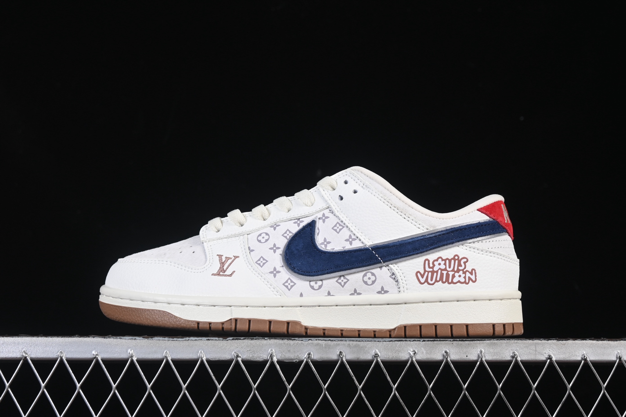 Nike SB Dunk Low LV联名 白棕 高端定制 低帮休闲板鞋 YF9511-907#定制鞋盒