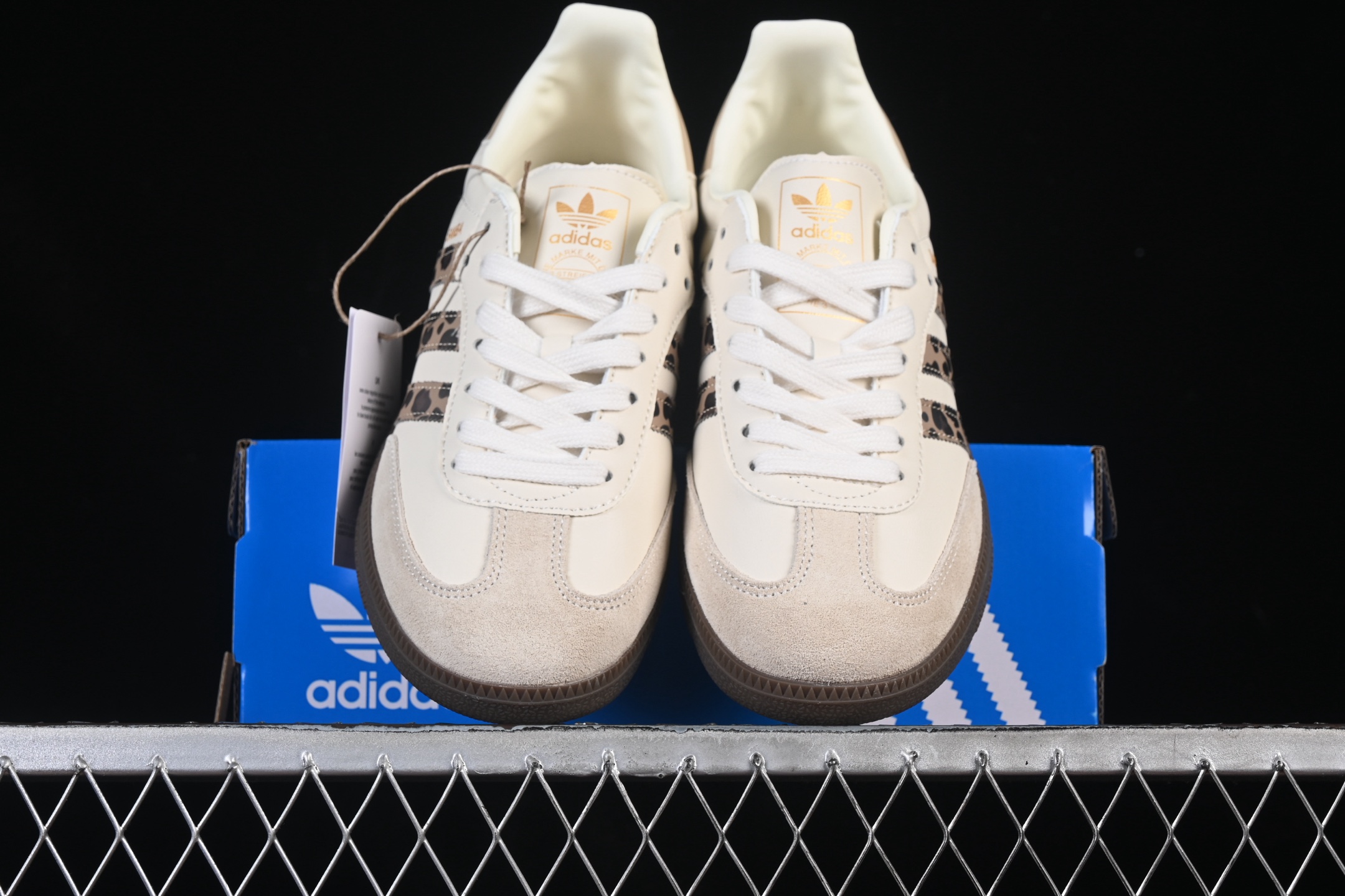 Adidas Samba JQ5874 阿迪三叶草休闲板鞋尺码：36 36.5 37 38 38.5 3