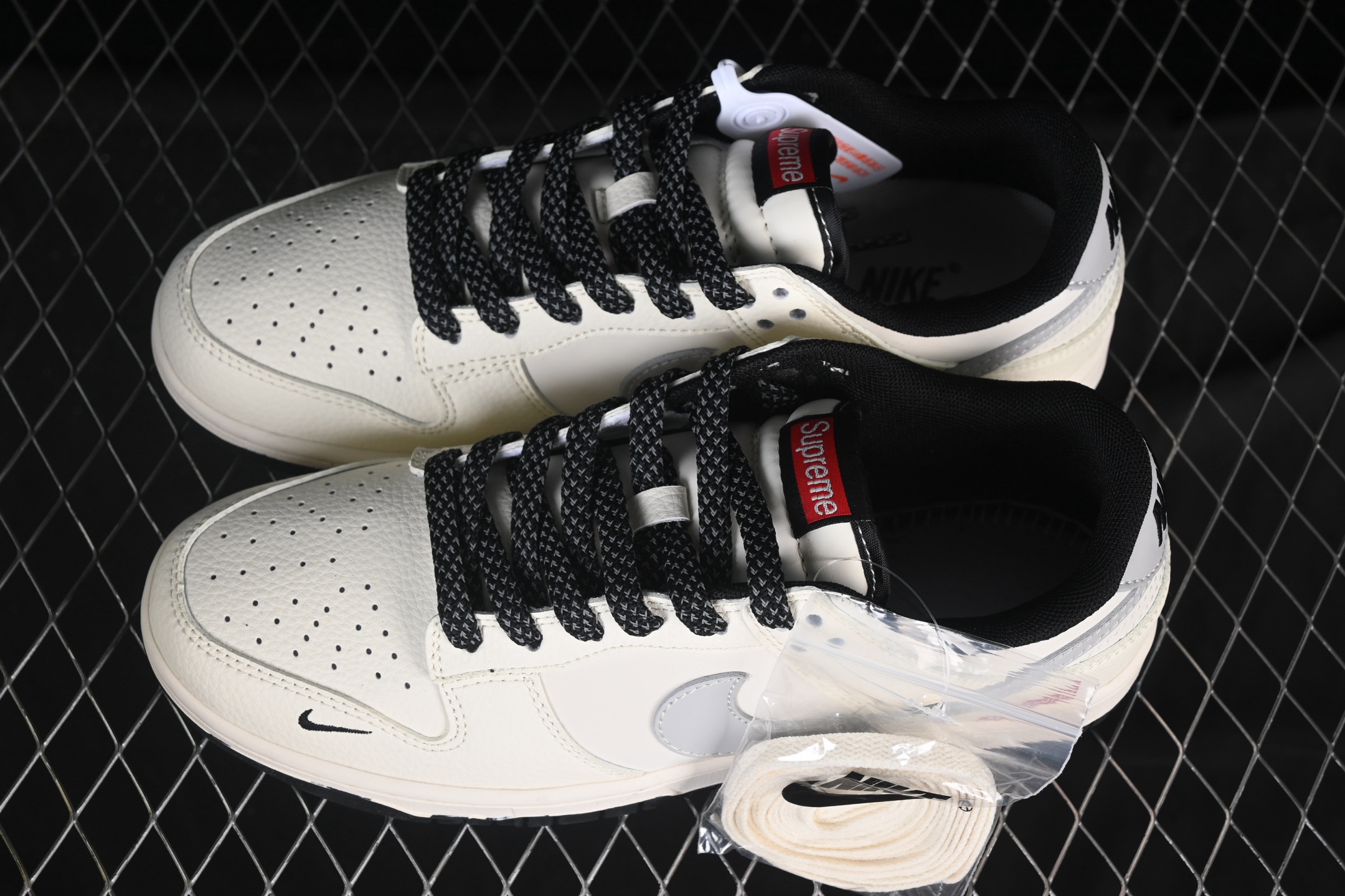 Nike SB Dunk Low Supreme联名 米黑灰 周年高端定制 低帮休闲板鞋 jp-1748