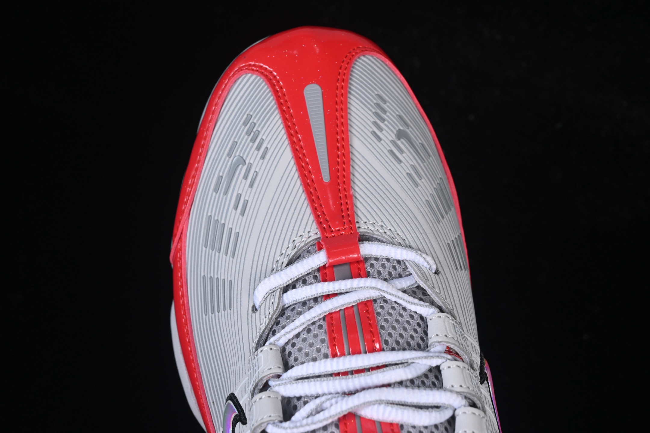 Nike Air Vapormax 360 全掌大气垫透气跑步鞋 CK2718-002#鞋面依旧延续经典