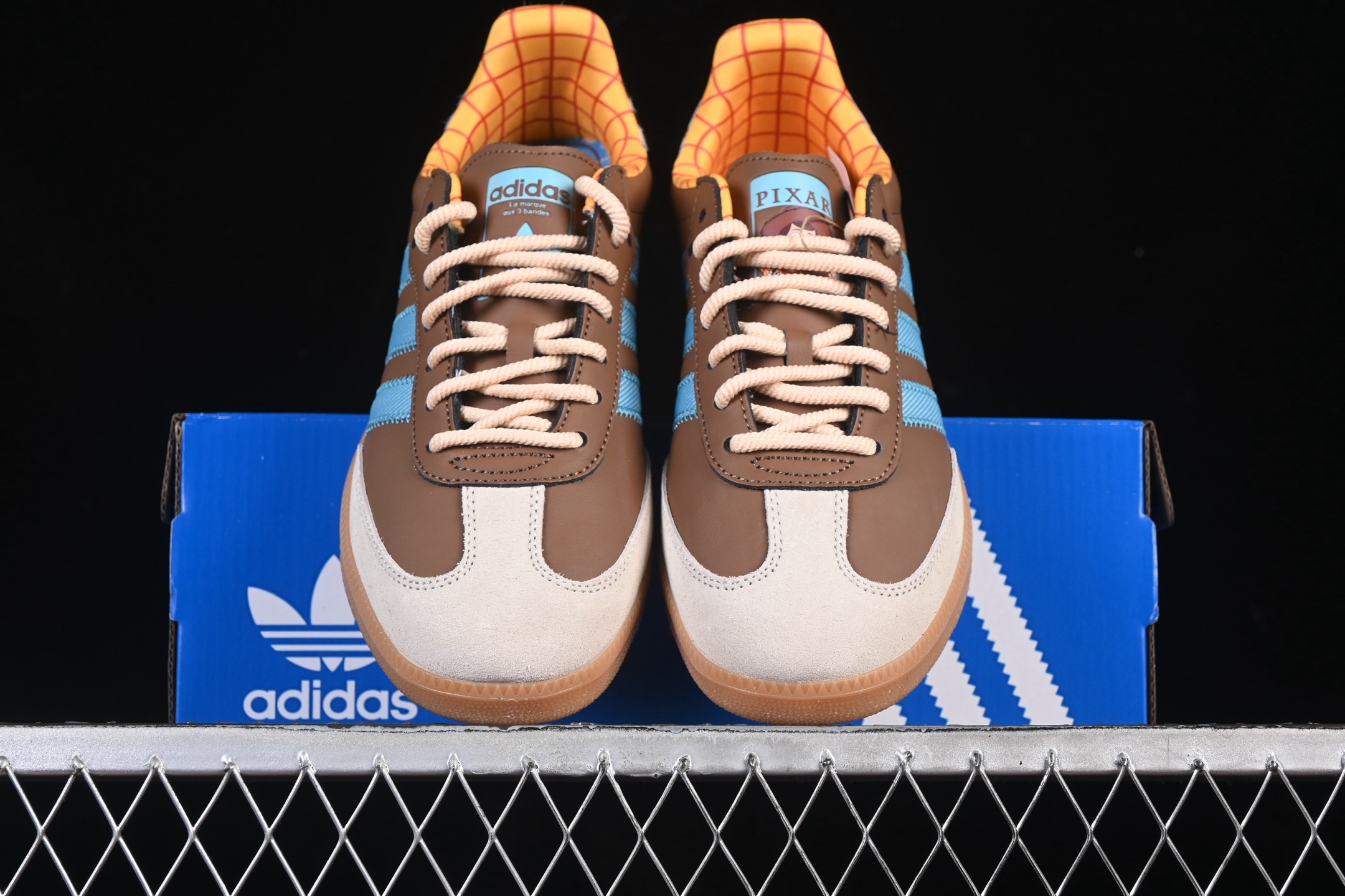 Toy Story x Adidas Originals Samba OG Woody JI3099 联