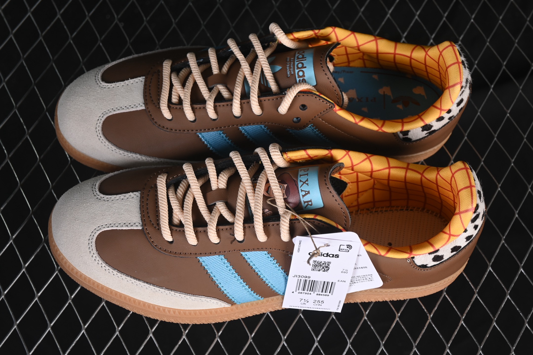 Toy Story x Adidas Originals Samba OG Woody JI3099 联