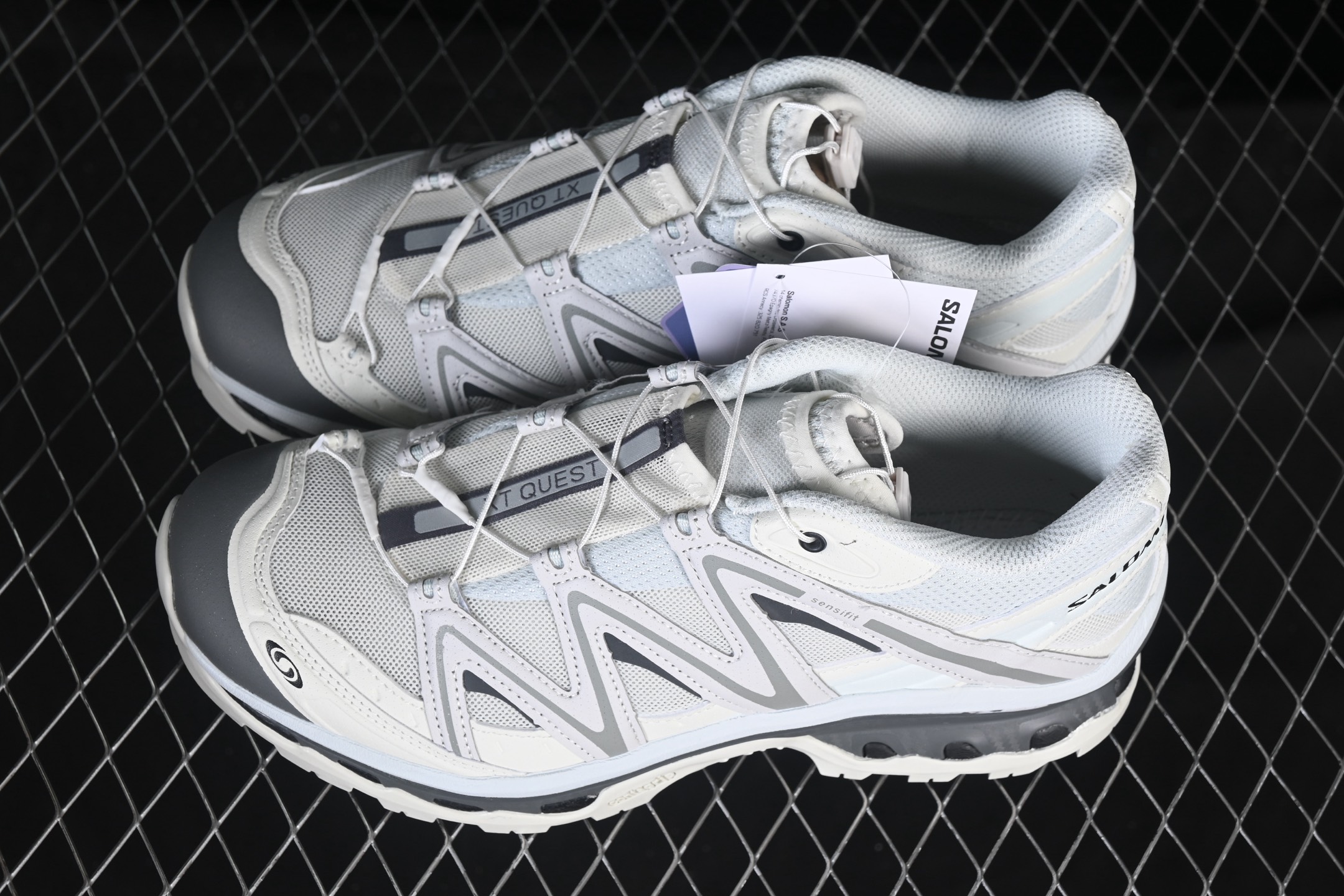 Salomon XT-Quest 萨洛蒙 探索者系列户外越野跑鞋 -27#鞋面采用SENSIFIT贴合技