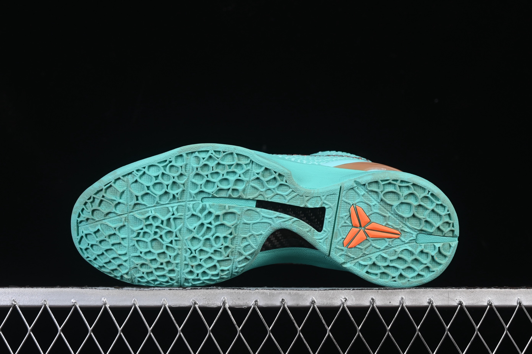 纯原版本 Nike Kobe VI Protro 6 科比6代 男子实战篮球鞋 IQ5774-300#P