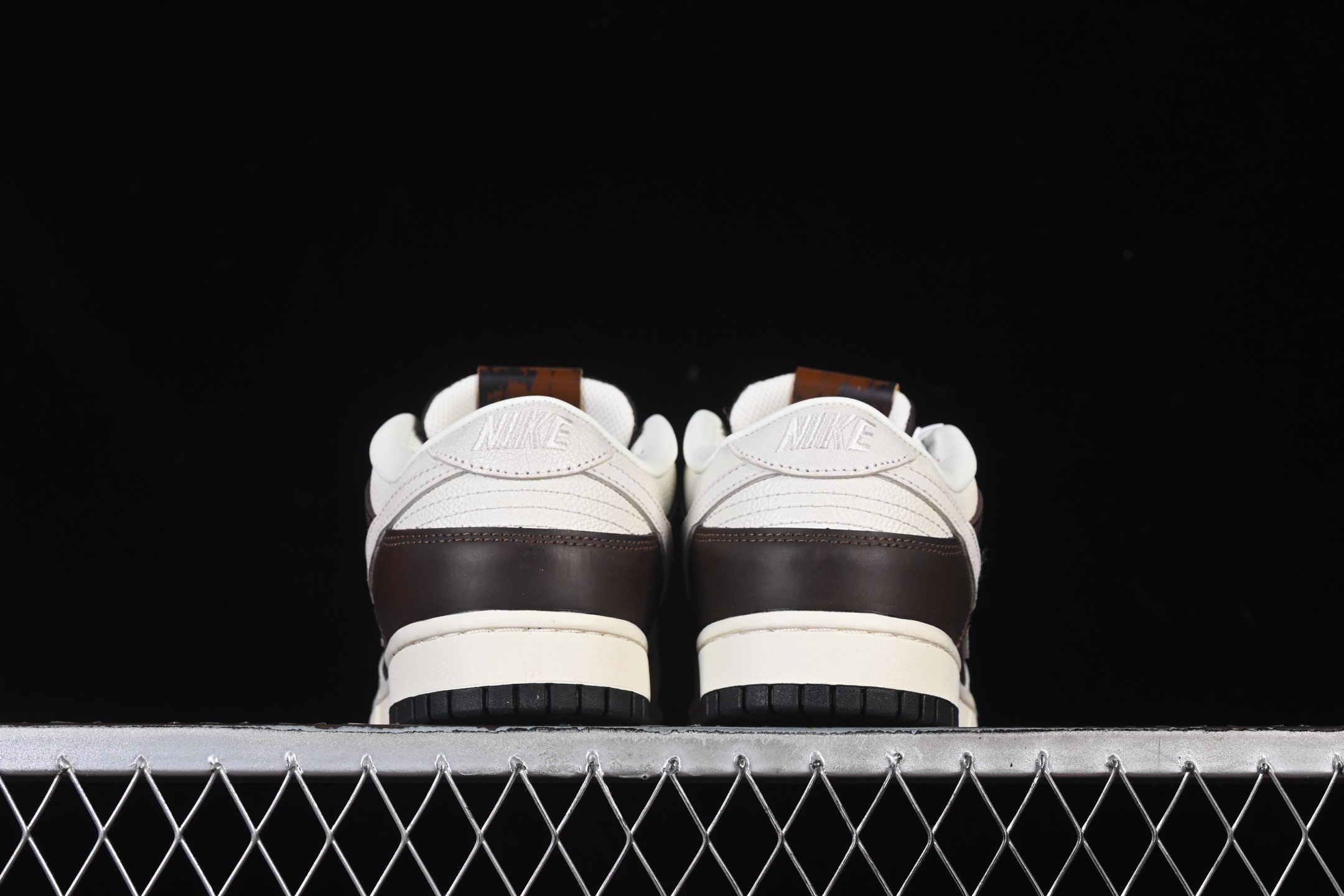 💰200真标💰260公司级💰360纯原
Nike SB Dunk Low "Fauna Brown" 奶棕 低帮休闲板鞋 IH7333-200
尺码：35.5 36 36.5 37.5 38 38.5 39 40 40.5 41 42 42.5 43 44 44.5 45 46 N.D4