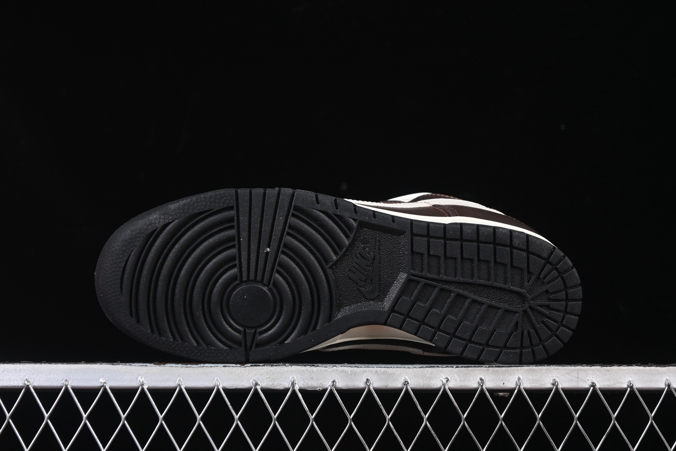 💰200真标💰260公司级💰360纯原
Nike SB Dunk Low "Fauna Brown" 奶棕 低帮休闲板鞋 IH7333-200
尺码：35.5 36 36.5 37.5 38 38.5 39 40 40.5 41 42 42.5 43 44 44.5 45 46 N.D4