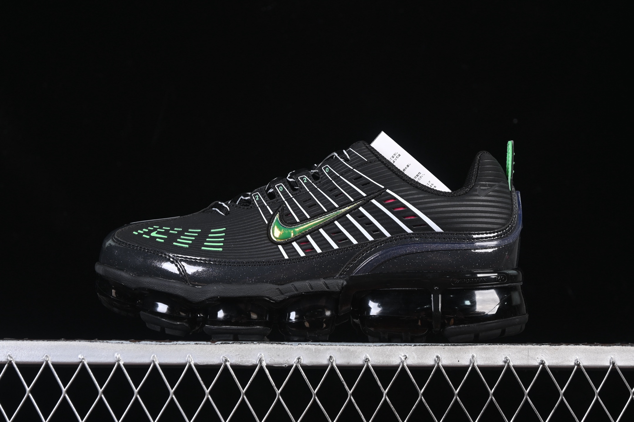 Nike Air Vapormax 360 全掌大气垫透气跑步鞋 CK2718-003#鞋面依旧延续经典