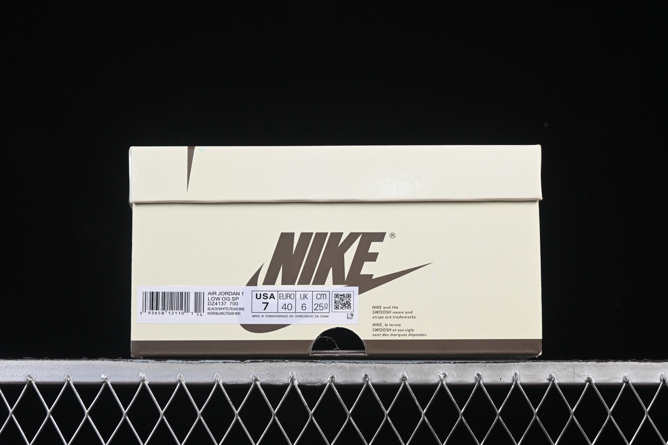 💰280公司级💰380纯原
Travis Scott x Air Jordan 1 Low OG AJ1 乔1倒勾低帮 DZ4137-700
尺码：36 36.5 37.5 38 38.5 39 40 40.5 41 42 42.5 43 44 44.5 45 46 47.5 WMD4