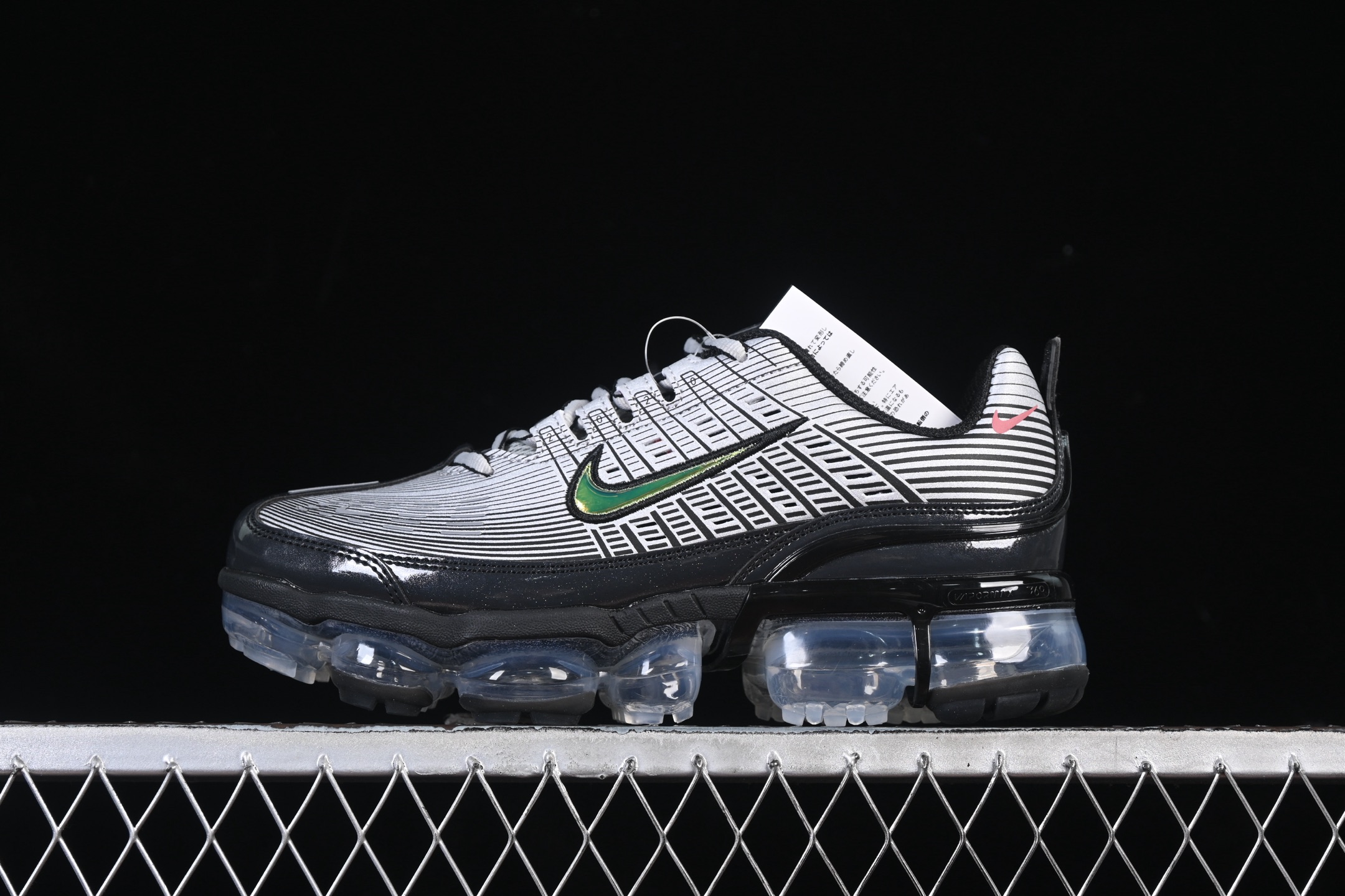 Nike Air Vapormax 360 全掌大气垫透气跑步鞋 CK2718-004#鞋面依旧延续经典
