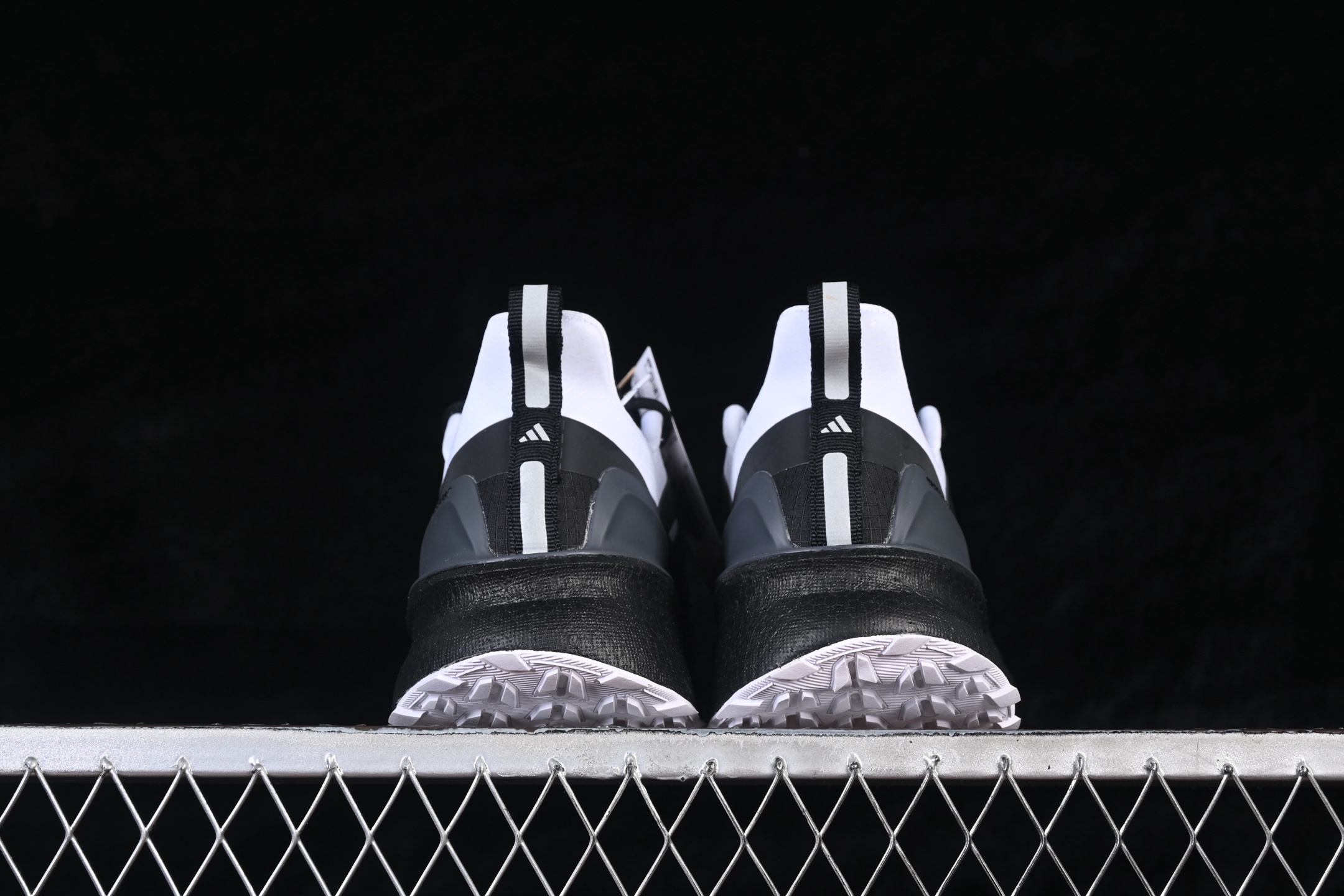 Adidas Ultraboost 5 JI1389 阿迪达斯新款休闲爆米花跑步鞋尺码：40 40.5 