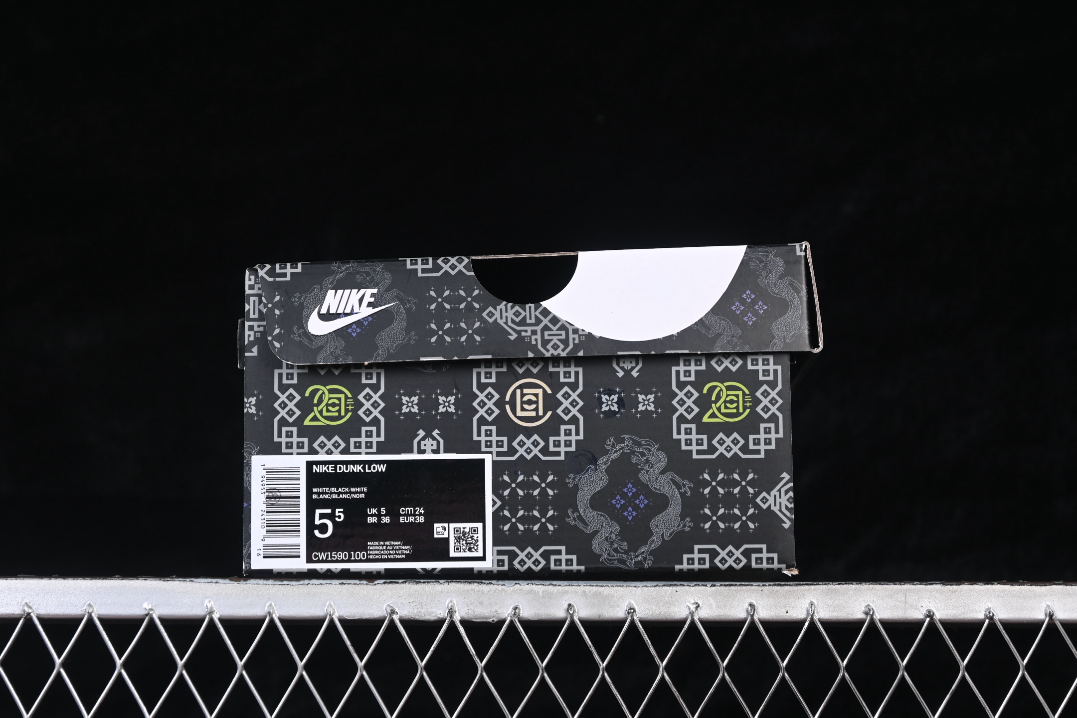 💰260公司级💰360纯原
 Nike SB Dunk Low 黑粉 绑带 低帮休闲板鞋 CW1590-100
尺码：35.5 36 36.5 37.5 38 38.5 39 40 40.5 41 AJD4