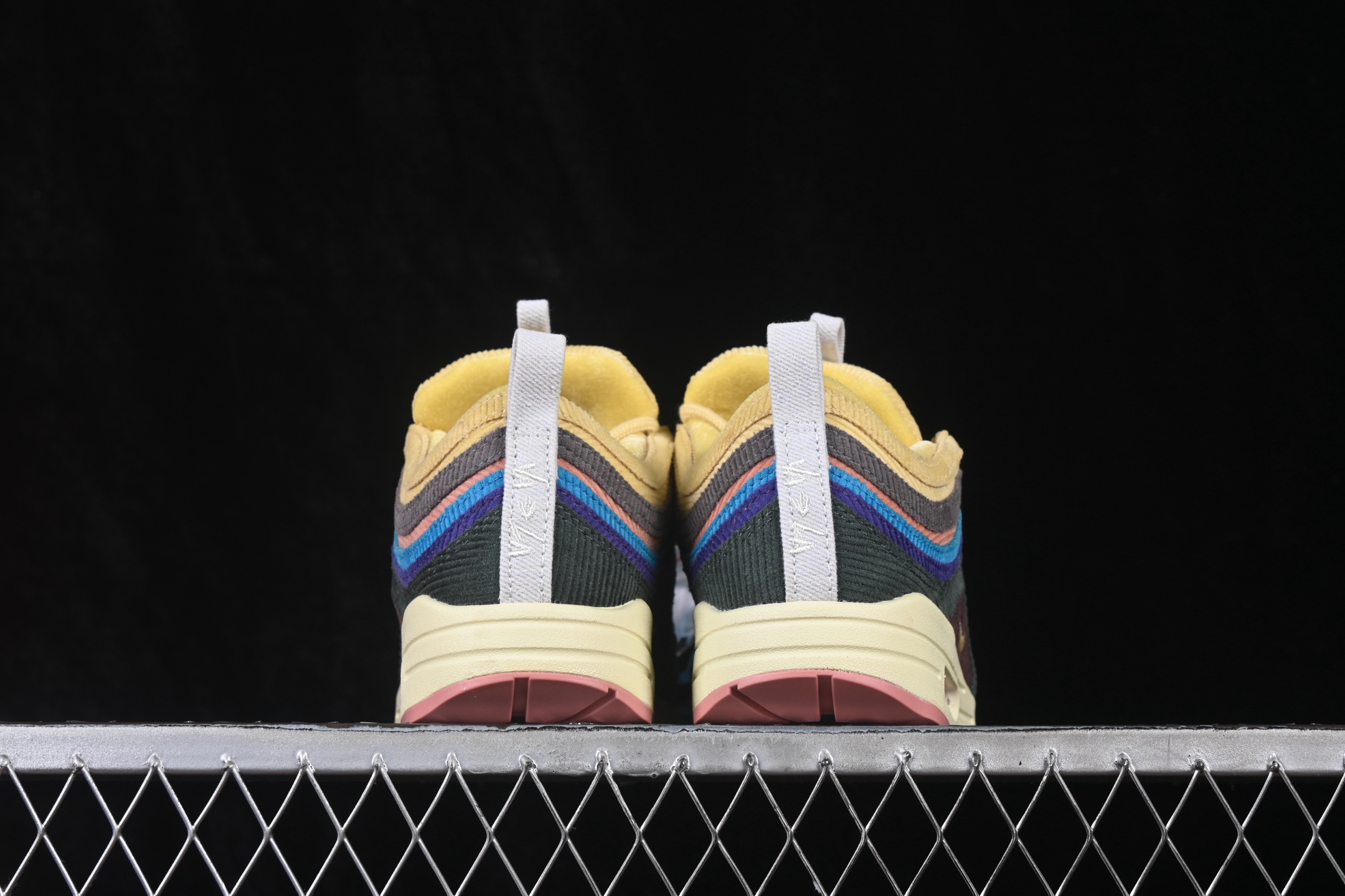 Air Max 97/1 Sean Wotherspoon 灯芯绒帽混合 AJ4219-400 尺码:36 36.5 3 Air Max 97/1 Sean Wotherspoon 灯芯绒帽混合 AJ4219-400 尺码:36 36.5 3
