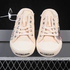 OK版 Balenciaga Paris Low 巴黎世家磨损做旧低帮系带时尚拖鞋 W3PS19016 尺码:35 36 OK版 Balenciaga Paris Low 巴黎世家磨损做旧低帮系带时尚拖鞋 W3PS19016 尺码:35 36