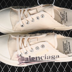 OK版 Balenciaga Paris Low 巴黎世家磨损做旧低帮系带时尚拖鞋 W3PS19016 尺码:35 36 OK版 Balenciaga Paris Low 巴黎世家磨损做旧低帮系带时尚拖鞋 W3PS19016 尺码:35 36