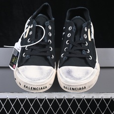 OK版 Balenciaga Paris Low 巴黎世家磨损做旧低帮系带时尚板鞋 W3RR51099 尺码:35 36 OK版 Balenciaga Paris Low 巴黎世家磨损做旧低帮系带时尚板鞋 W3RR51099 尺码:35 36
