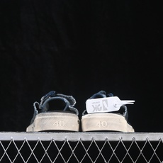 OK版 Balenciaga Paris Low 巴黎世家磨损做旧低帮系带时尚拖鞋 W3RCL4090 尺码:35 36 OK版 Balenciaga Paris Low 巴黎世家磨损做旧低帮系带时尚拖鞋 W3RCL4090 尺码:35 36