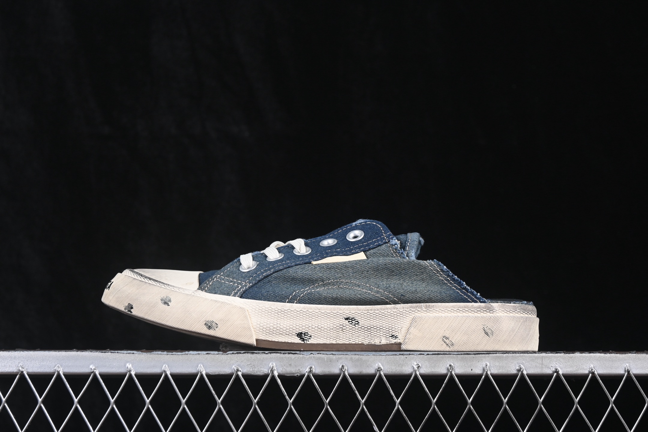 OK版 Balenciaga Paris Low 巴黎世家磨损做旧低帮系带时尚拖鞋 W3RCL4090 尺码：35 36