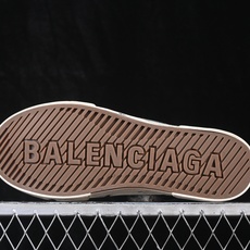 OK版 Balenciaga Paris Low 巴黎世家磨损做旧低帮系带时尚拖鞋 W3RCL4090 尺码:35 36 OK版 Balenciaga Paris Low 巴黎世家磨损做旧低帮系带时尚拖鞋 W3RCL4090 尺码:35 36