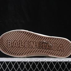 OK版 Balenciaga Paris Low 巴黎世家磨损做旧低帮系带时尚半拖 W3RC49092 尺码:35 36 OK版 Balenciaga Paris Low 巴黎世家磨损做旧低帮系带时尚半拖 W3RC49092 尺码:35 36