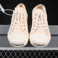 OK版 Balenciaga Paris Low 巴黎世家磨损做旧低帮系带时尚拖鞋 W3RC49091 尺码:35 36 OK版 Balenciaga Paris Low 巴黎世家磨损做旧低帮系带时尚拖鞋 W3RC49091 尺码:35 36