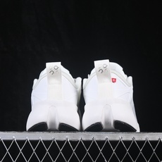 PK版 Loewe x On Cloudsolo 舒适贴合缓震透气跑步鞋 White Light Grey 尺码:36 PK版 Loewe x On Cloudsolo 舒适贴合缓震透气跑步鞋 White Light Grey 尺码:36