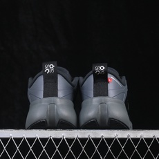 PK版 Loewe x On Cloudsolo 舒适贴合缓震透气跑步鞋 Black 尺码:36 37 37.5 38 PK版 Loewe x On Cloudsolo 舒适贴合缓震透气跑步鞋 Black 尺码:36 37 37.5 38