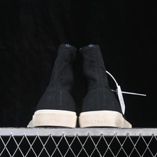 OK版 Balenciaga Paris Low 巴黎世家磨损做旧高帮系带时尚板鞋 W3RC11090 尺码:35 36 OK版 Balenciaga Paris Low 巴黎世家磨损做旧高帮系带时尚板鞋 W3RC11090 尺码:35 36