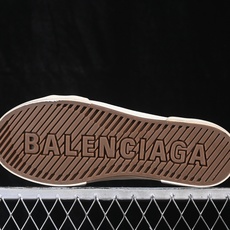 OK版 Balenciaga Paris Low 巴黎世家磨损做旧高帮系带时尚板鞋 W3RC11090 尺码:35 36 OK版 Balenciaga Paris Low 巴黎世家磨损做旧高帮系带时尚板鞋 W3RC11090 尺码:35 36