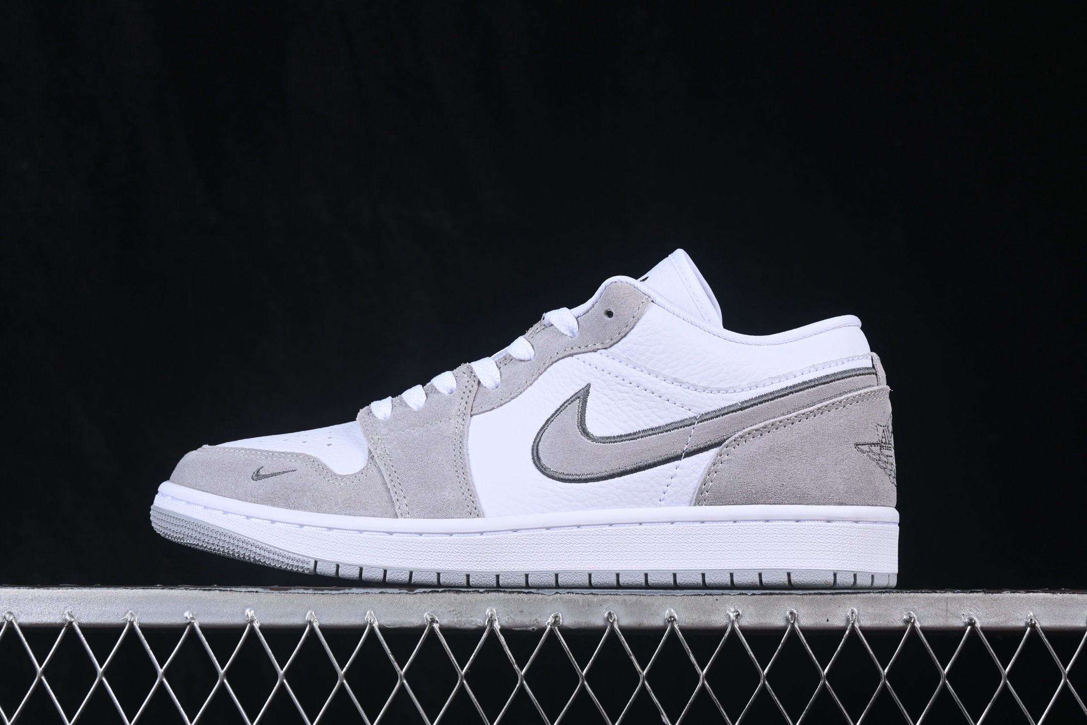 G版纯原 Air Jordan 1 Low AJ1 乔1刺绣白灰 低帮复古文化篮球鞋 IX3959-100 #市售最高品