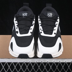 PK版 Loewe x On Cloudsolo 舒适贴合缓震透气跑步鞋 3MF Beige Black 尺码:36 3 PK版 Loewe x On Cloudsolo 舒适贴合缓震透气跑步鞋 3MF Beige Black 尺码:36 3