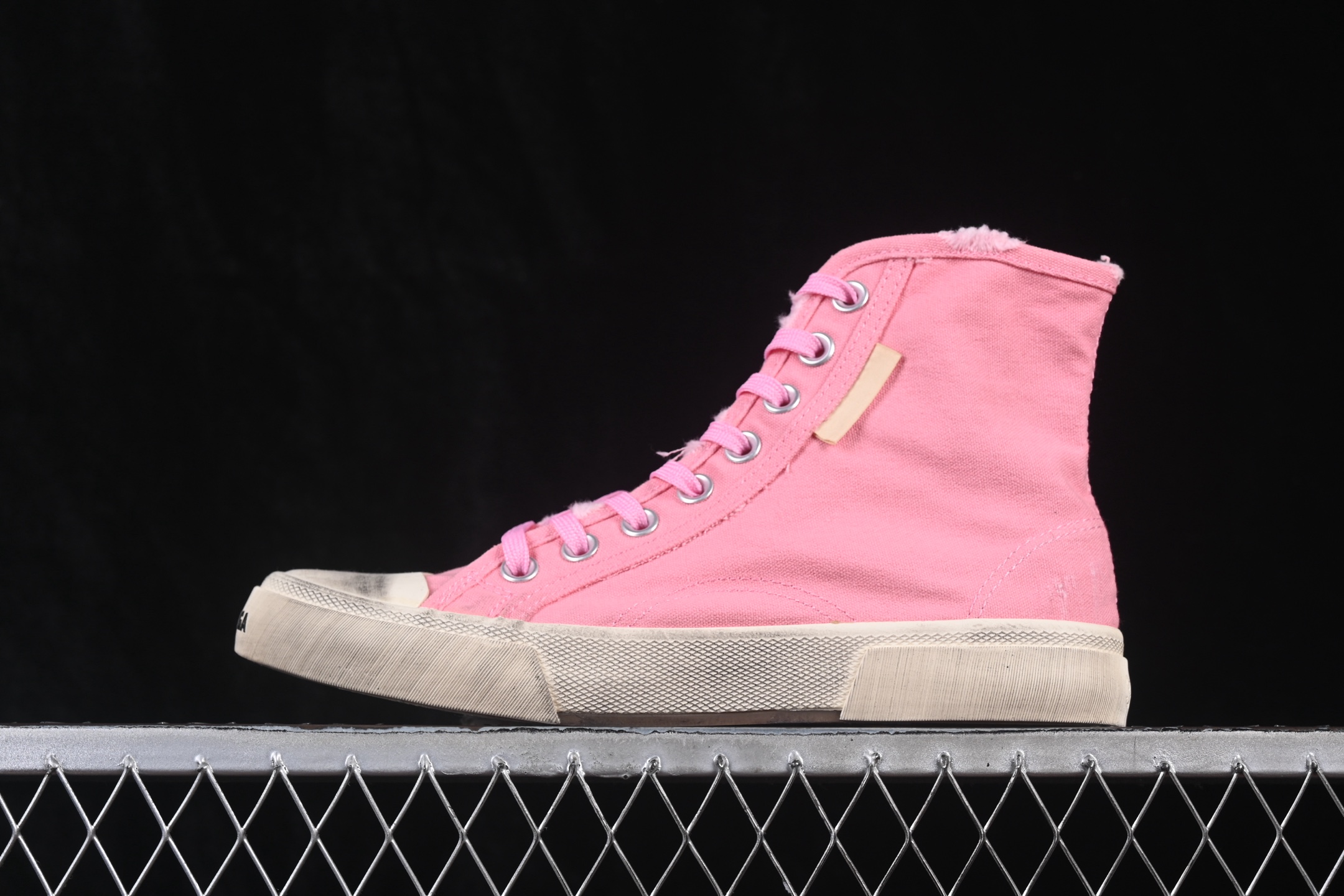 OK版 Balenciaga Paris Hi 巴黎世家磨损做旧高帮系带时尚板鞋 W3RC35592 尺码：35 36 