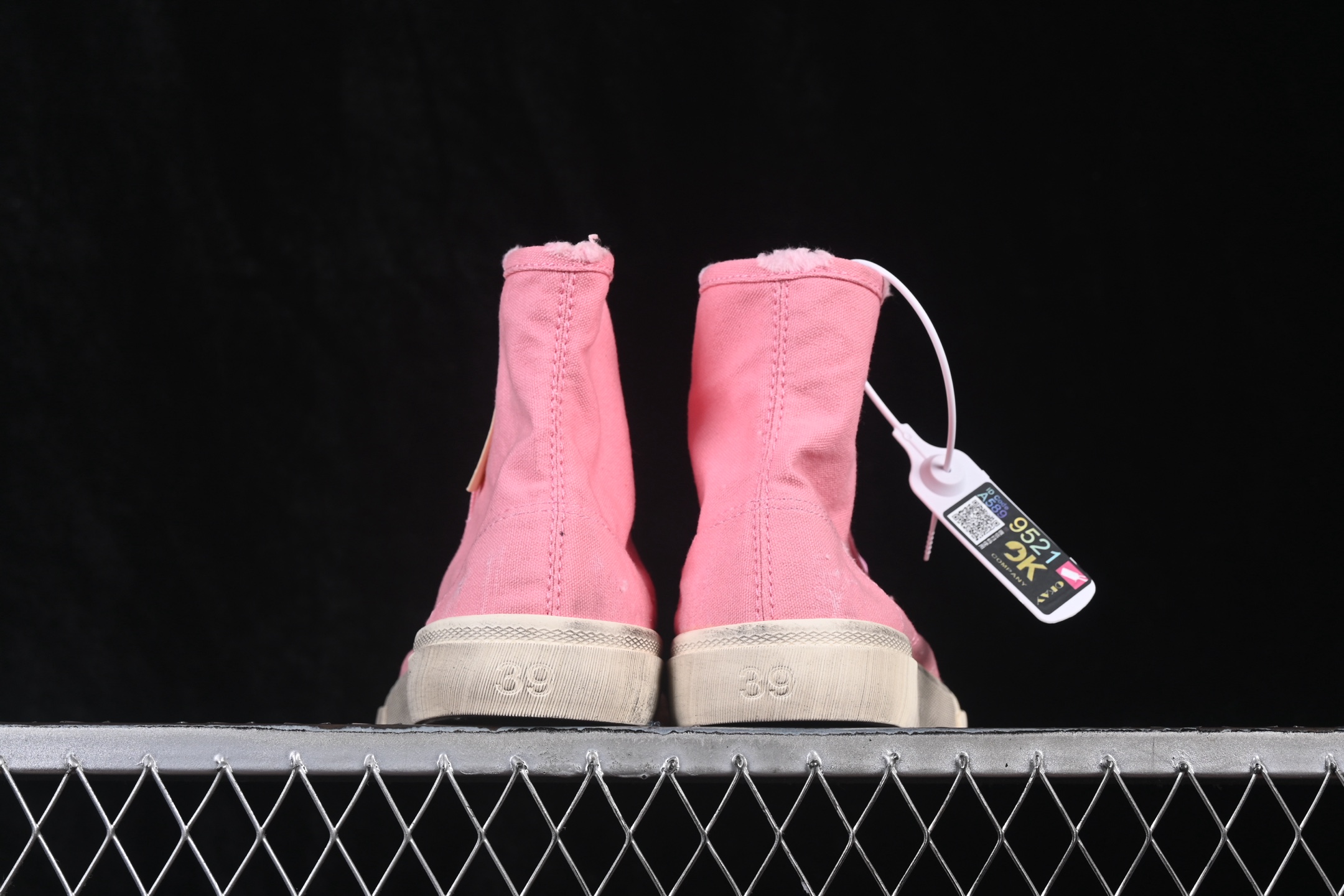 OK版 Balenciaga Paris Hi 巴黎世家磨损做旧高帮系带时尚板鞋 W3RC35592 尺码：35 36 