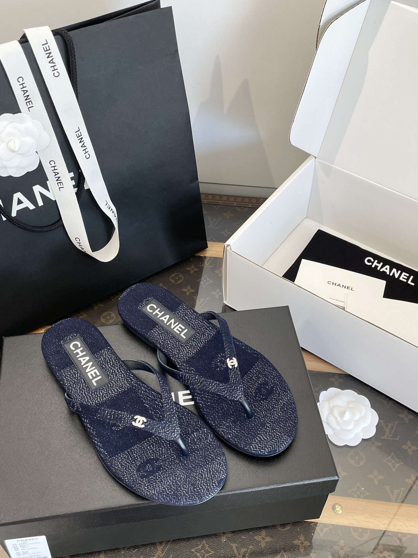 CHANEL lente/zomer platte slippers - topkwaliteit