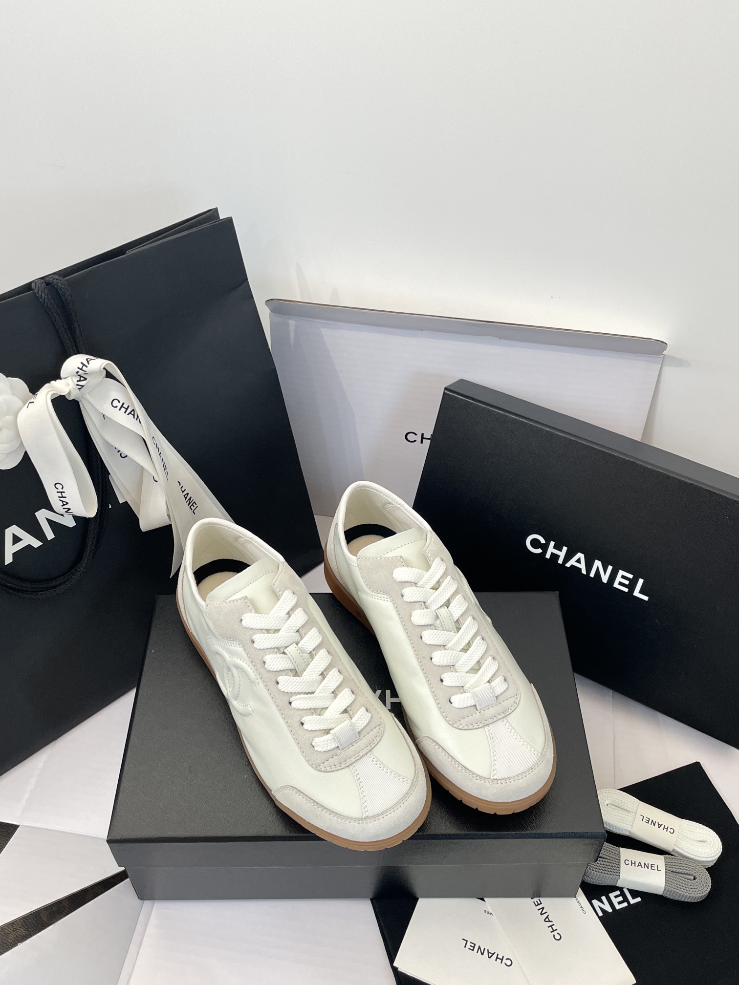 NO:237521,Packaging full of sincerity. Just a fraction of the money, you can save thousands of dollars if you accidentally [eat melon], casual shoes/sports shoes, sneakers19860909诚意满满的包装 只需一个零头,一不小心就省了大几千[吃瓜],休闲鞋/运动鞋,sneakers,Women's Shoes